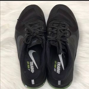 Nike metcons size 8